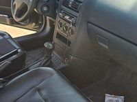 Gebraucht Opel Astra 101 PS (74 kW) 2000 Grün Limousine