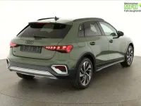 Gebraucht Audi A3 204 PS (150 kW) 2026 Distriktgrã¼n metallic SUV