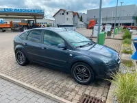 Gebraucht Ford Focus 114 PS (83 kW) 2007 Grau Kleinwagen