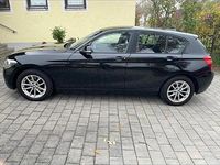 Gebraucht BMW 116 136 PS (100 kW) 2014 Schwarz Kleinwagen