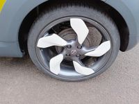 Gebraucht Opel Adam Rocks Rocks 101 PS (74 kW) 2014 Diamond yellow (m2) Kleinwagen