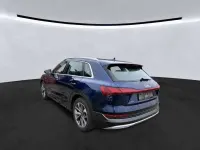 Gebraucht Audi e-tron Advanced 230 kW (313 PS) 2021 Navarrablau SUV