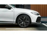 Gebraucht VW Passat R-line 265 PS (194 kW) 2025 Kombi