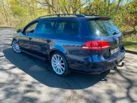 Gebraucht VW Passat 140 PS (102 kW) 2012 Blau Kombi
