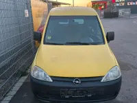Usata Opel Combo 100 CV (73 kW) 2003 Giallo Monovolume