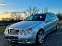 Gebraucht Mercedes E320 Avantgarde 224 PS (164 kW) 2006 Silber Limousine