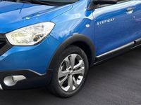 Gebraucht Dacia Lodgy Stepway 116 PS (85 kW) 2016 Blau Van / Kleinbus