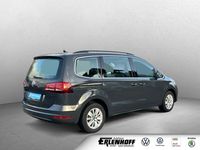 Gebraucht VW Sharan Comfortline 150 PS (110 kW) 2023 Grau Van / Kleinbus