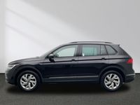 gebraucht VW Tiguan Life 2.0 TDI DSG 4Motion Navi LED HUD