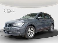 Gebraucht VW Tiguan Active 150 PS (110 kW) 2022 Delfingrau metallic SUV