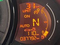 Gebraucht Citroën C3 SELECTION 82 PS (60 kW) 2015 Lilaviolett Limousine