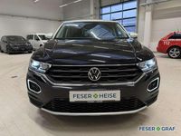 Gebraucht VW T-Roc Active 150 PS (110 kW) 2021 Deep black perleffekt pure white SUV