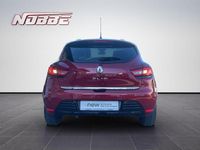 Gebraucht Renault Clio IV LIMITED 90 PS (66 kW) 2018 Intenserot metallic Kleinwagen