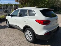 Gebraucht Renault Kadjar Life 131 PS (96 kW) 2016 Weiß SUV