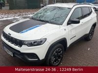 Gebraucht Jeep Compass Trailhawk 179 PS (131 kW) 2023 Weiß SUV