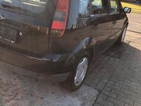 Gebraucht Ford Fiesta 69 PS (50 kW) 2004 Schwarz Kleinwagen