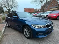 Gebraucht BMW 320 Advantage 190 PS (139 kW) 2022 Blau Kombi