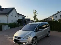 Gebraucht Ford Galaxy 140 PS (102 kW) 2007 Silber Van / Kleinbus