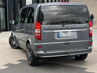 Gebraucht Mercedes Viano 160 PS (117 kW) 2011 Grau Van / Kleinbus