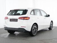 Gebraucht Mercedes E250 Progressive 163 PS (119 kW) 2025 Weiß Limousine