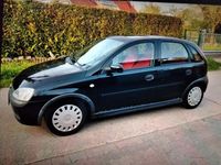 Second-hand Opel Corsa Comfort 58 CP (42 kW) 2001 Negru Hatchback