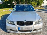 Gebraucht BMW 325 218 PS (160 kW) 2005 Silber Limousine