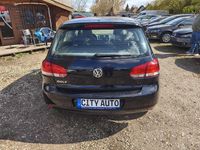 Gebraucht VW Golf VI Trendline 80 PS (58 kW) 2009 Deep black perleffekt Kleinwagen