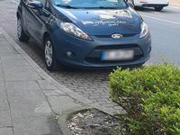 Gebraucht Ford Fiesta 80 PS (58 kW) 2011 Schwarz Kleinwagen