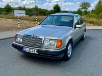 Gebraucht Mercedes E260 160 PS (117 kW) 1990 Silber Limousine