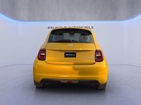 Neu Fiat 500 65 PS (47 kW) 2025 Gelb Limousine