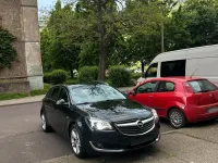 Gebraucht Opel Insignia 140 PS (102 kW) 2016 Schwarz Kombi