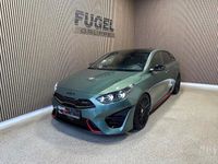 Gebraucht Kia ProCeed Sport 204 PS (150 kW) 2023 Experience green met. Limousine