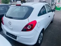 Gebraucht Opel Corsa Selection 69 PS (50 kW) 2014 Casablancaweiss/glacier/arctic Kleinwagen