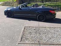 Gebraucht Mercedes E200 AMG 184 PS (135 kW) 2010 Schwarz Cabrio