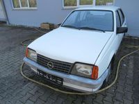 Gebraucht Opel Ascona 75 PS (55 kW) 1985 Weiß Limousine