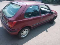 Gebraucht Mazda 121 50 PS (36 kW) 1999 Kleinwagen