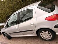 Gebraucht Peugeot 206 88 PS (64 kW) 2006 Silber Kleinwagen