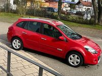 Gebraucht Renault Clio II Dynamique 75 PS (55 kW) 2011 Rot Limousine