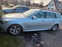 Gebraucht BMW 530 218 PS (160 kW) 2005 Silber Kombi