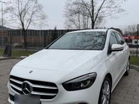 Gebraucht Mercedes B200 163 PS (119 kW) 2020 Weiß Van / Kleinbus