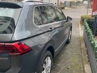 Gebraucht VW Tiguan 190 PS (139 kW) 2019 Grau SUV
