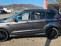Gebraucht Ford Kuga ST-Line 179 PS (131 kW) 2016 Grau SUV