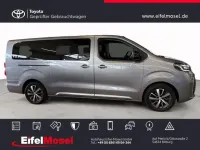 Gebraucht Toyota Proace Verso Club 177 PS (130 kW) 2024 Silver metallic Kombi