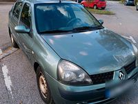 Gebraucht Renault Clio II 75 PS (55 kW) 2005 Grün Limousine