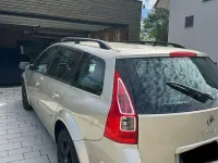 Gebraucht Renault Mégane GrandTour 111 PS (81 kW) 2009 Gold Kombi