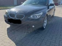 Gebraucht BMW 525 177 PS (130 kW) 2004 Schwarz Kombi