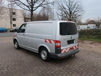 Gebraucht VW T5 140 PS (102 kW) 2011 Silber Van