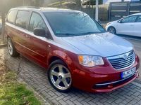 Gebraucht Lancia Voyager Silver 163 PS (119 kW) 2012 Silber Van / Kleinbus