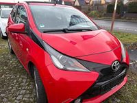 Gebraucht Toyota Aygo X-wave 69 PS (50 kW) 2014 Rot Kleinwagen
