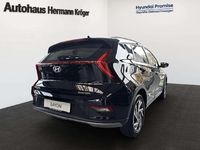 Neu Hyundai Bayon Trend 101 PS (74 kW) 2025 Phantom black SUV